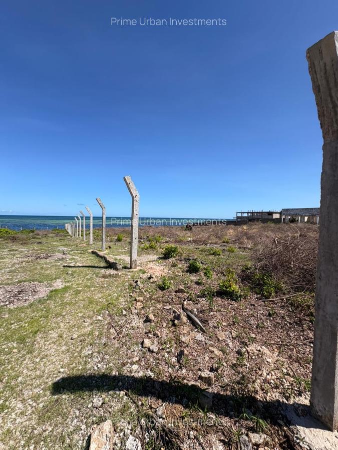 2 ac Land at Watamu Beach- Seafront - 12