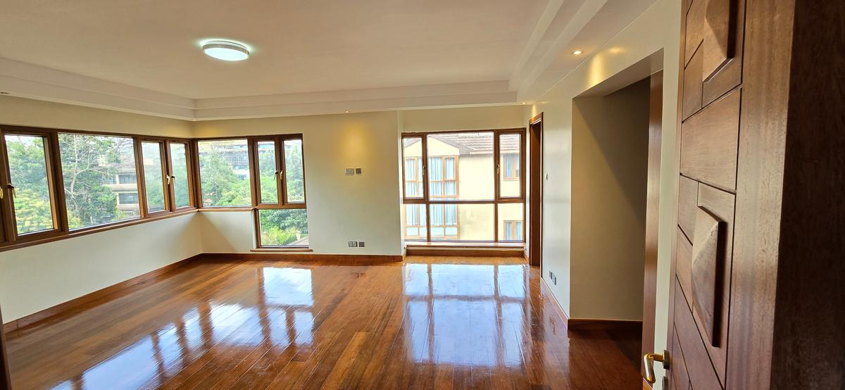 5 Bed Townhouse with En Suite at Jacaranda Avenue - 14