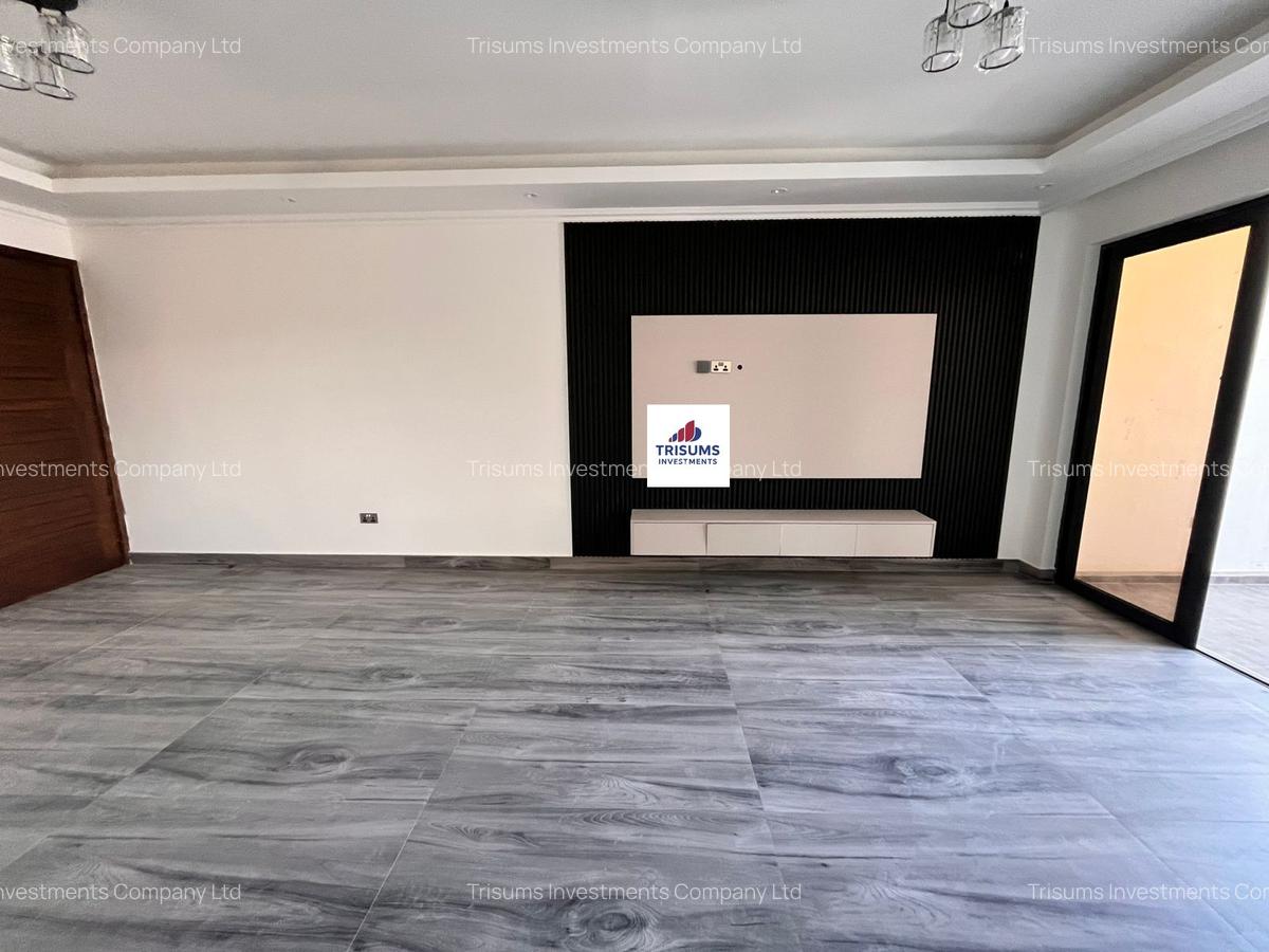 2 Bed Apartment with En Suite in Westlands Area - 12