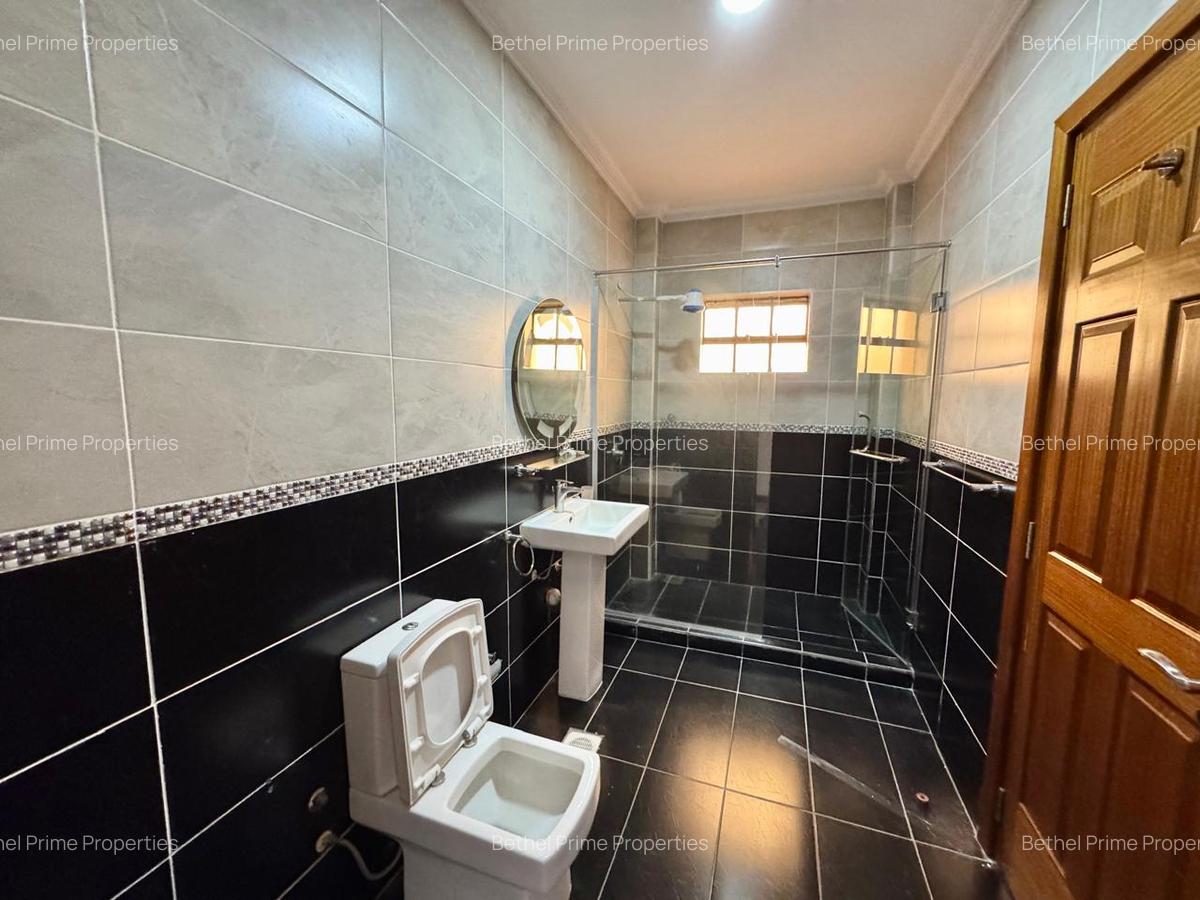 2 Bed Apartment with En Suite in Rhapta Road - 9