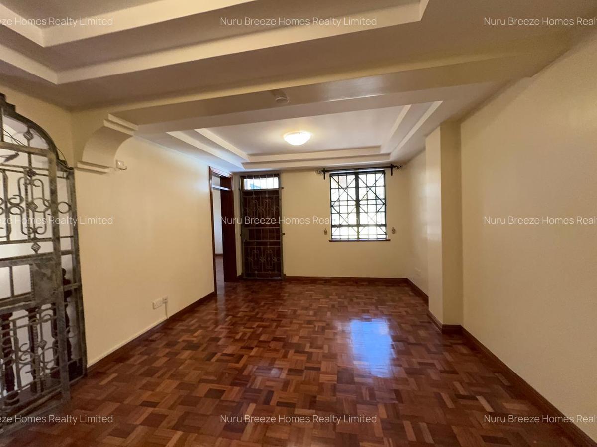 5 Bed Townhouse with En Suite in Kileleshwa - 4