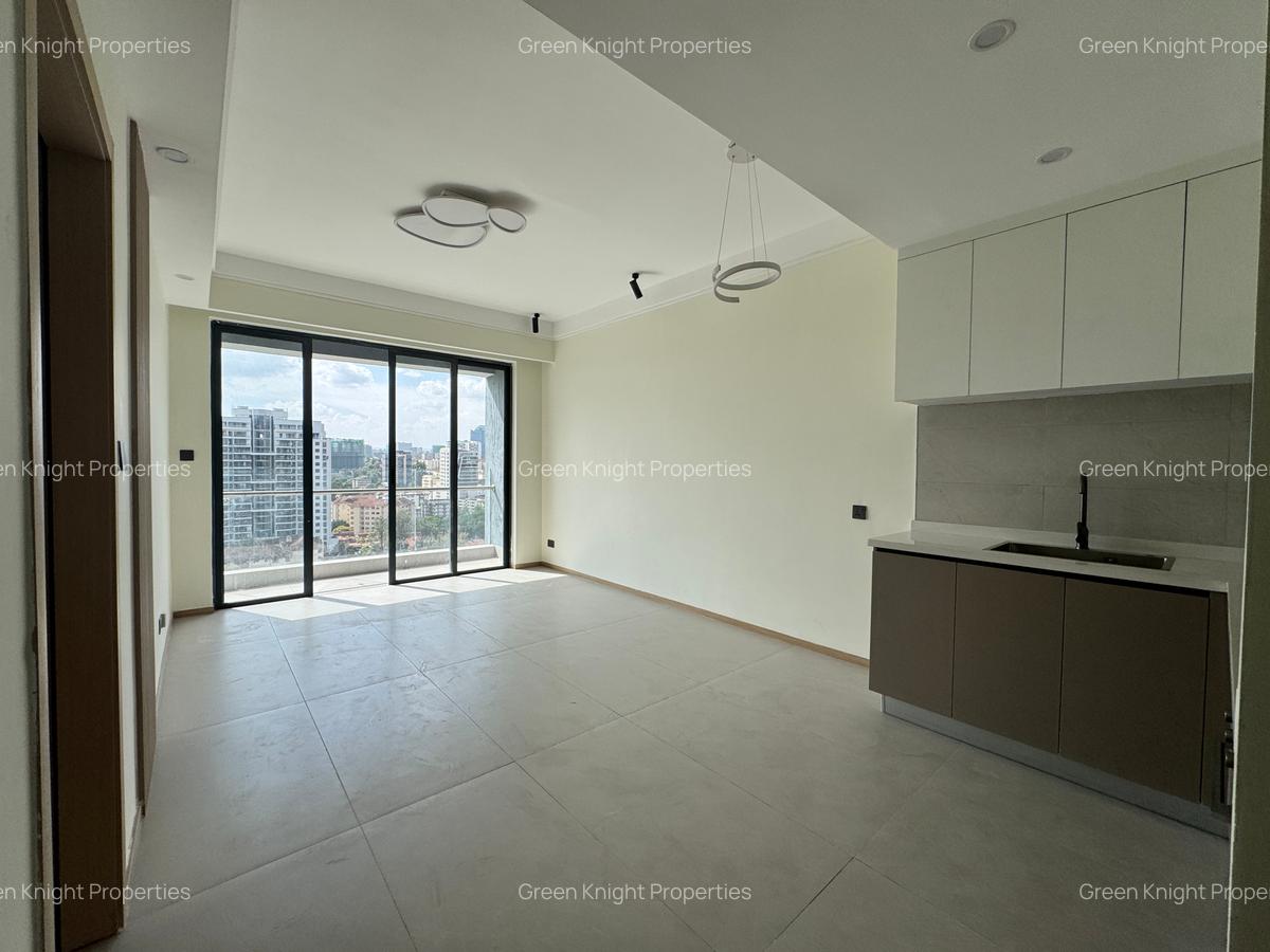 Serviced 1 Bed Apartment with En Suite in Riverside - 12