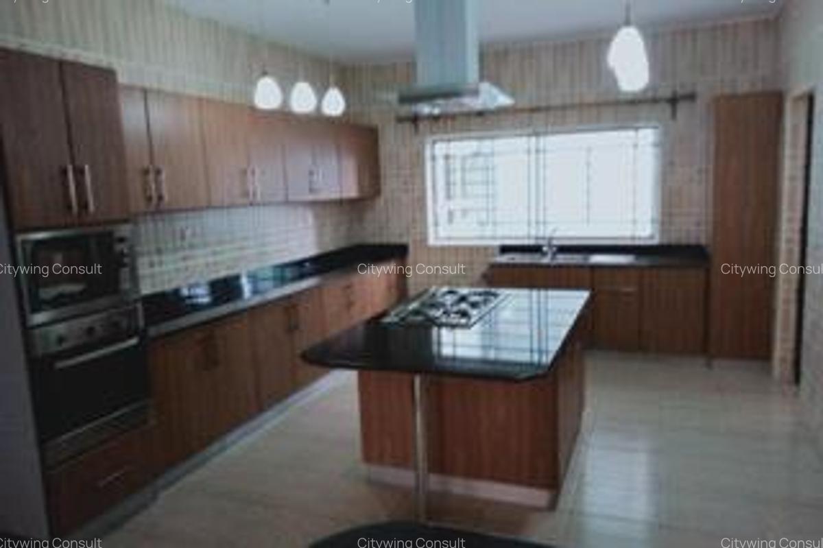 3 Bed Apartment with En Suite at Rhapta Road - 4