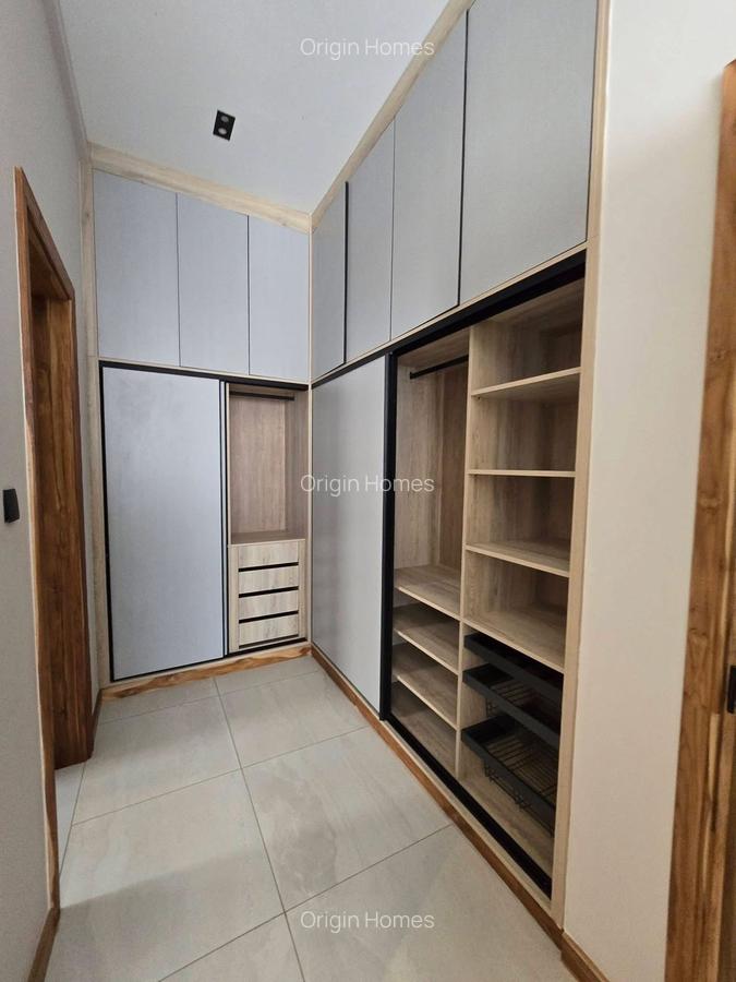 4 Bed Apartment with En Suite in Loresho - 8