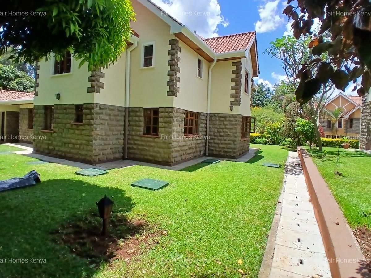 4 Bed Townhouse with En Suite at James Gichuru - 6