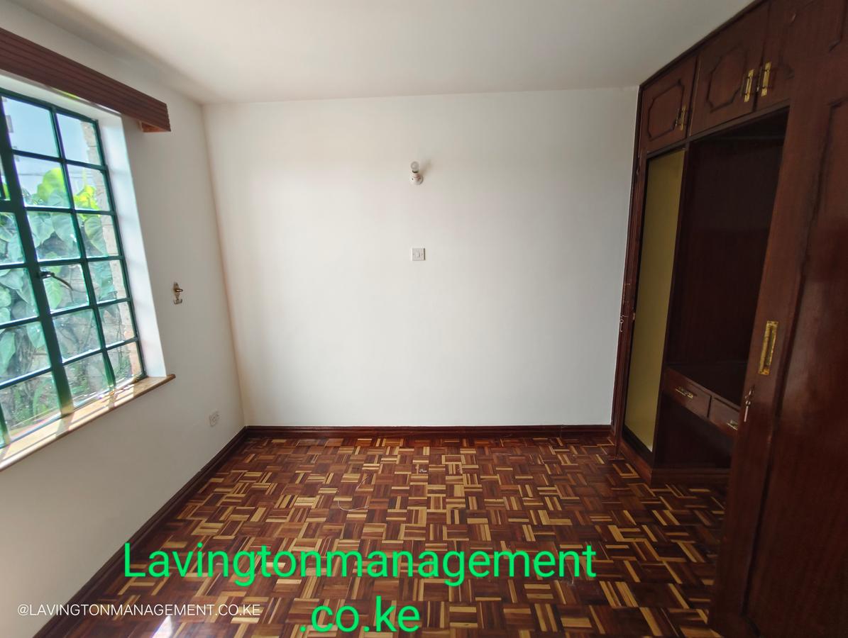 4 Bed Townhouse with En Suite at Lavington Green - 10