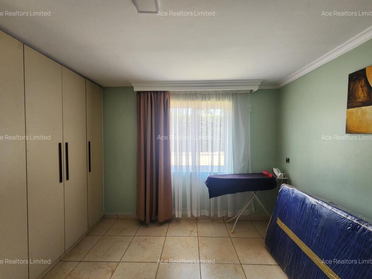 4 Bed Villa with En Suite at Thika Greens Golf Estate - 8