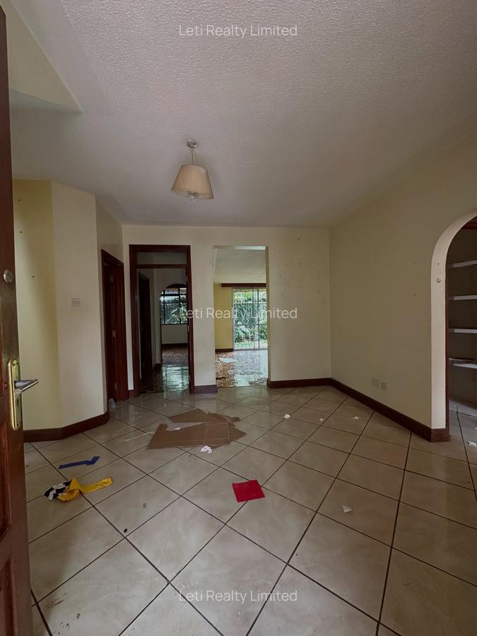 4 Bed Townhouse with En Suite in Lavington - 8