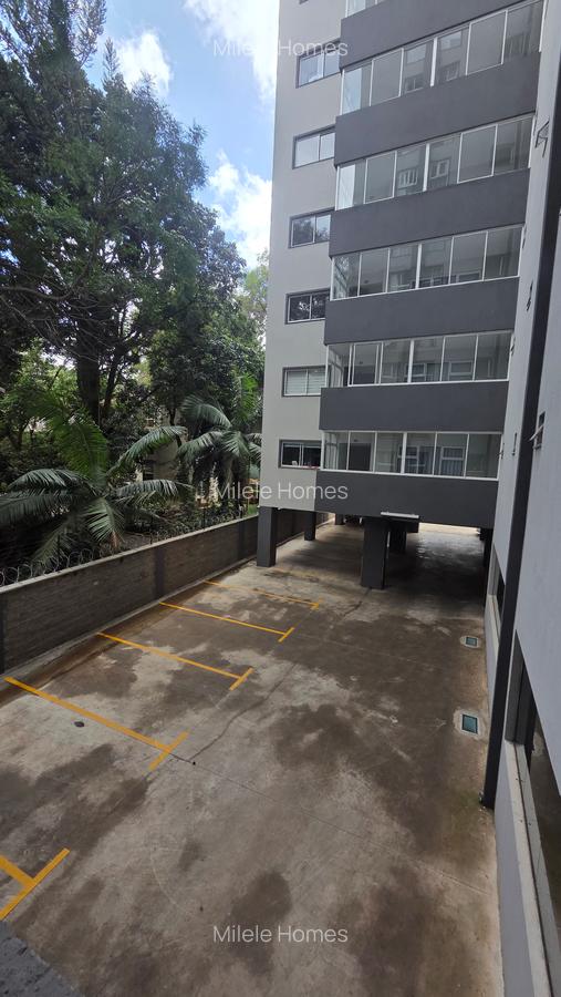 Serviced 3 Bed Apartment with En Suite at Riverside Drive - 11