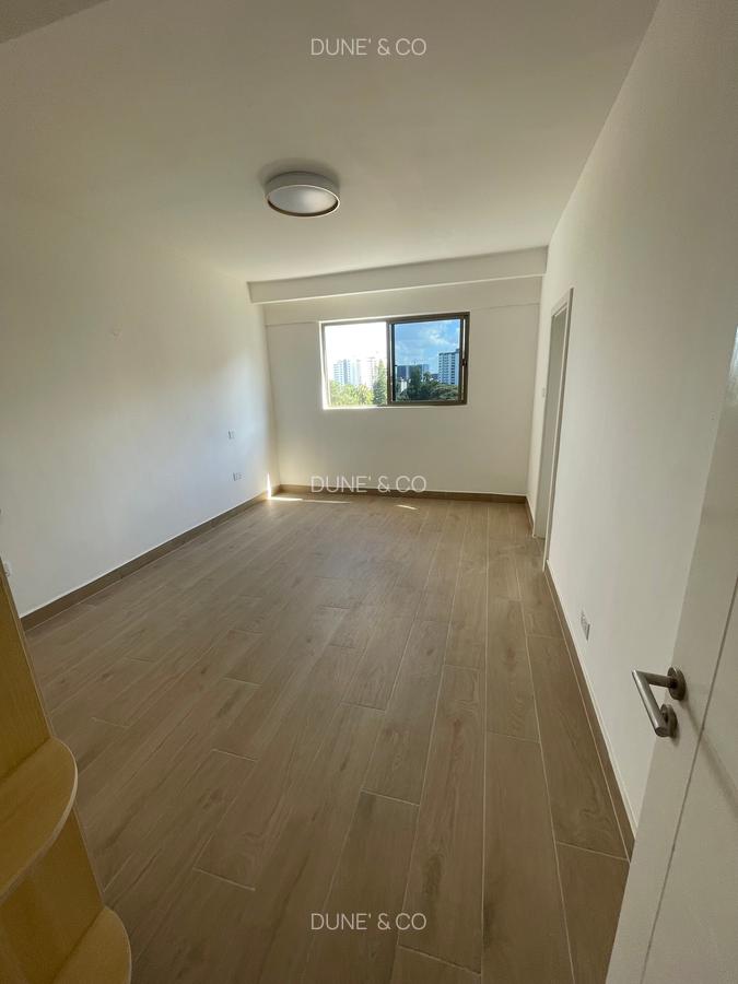 4 Bed Apartment with En Suite in Lavington - 8