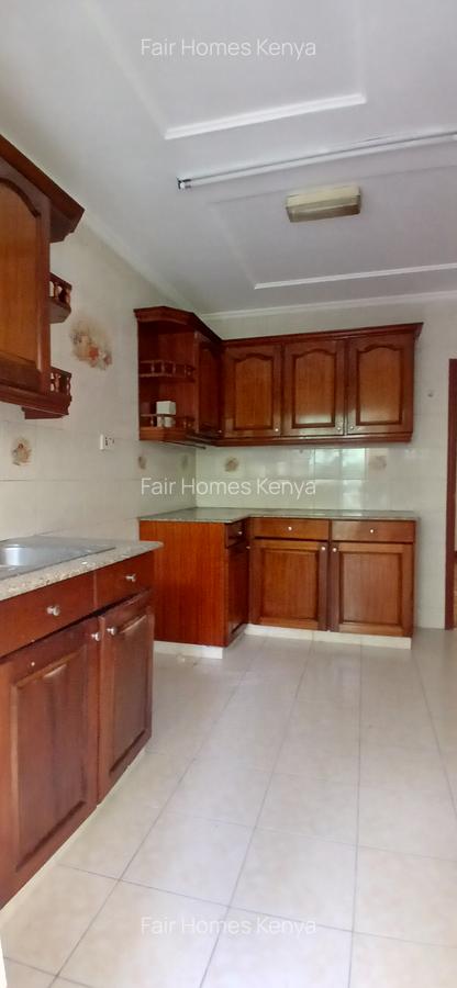 4 Bed Townhouse with En Suite at Gitanga Road - 6