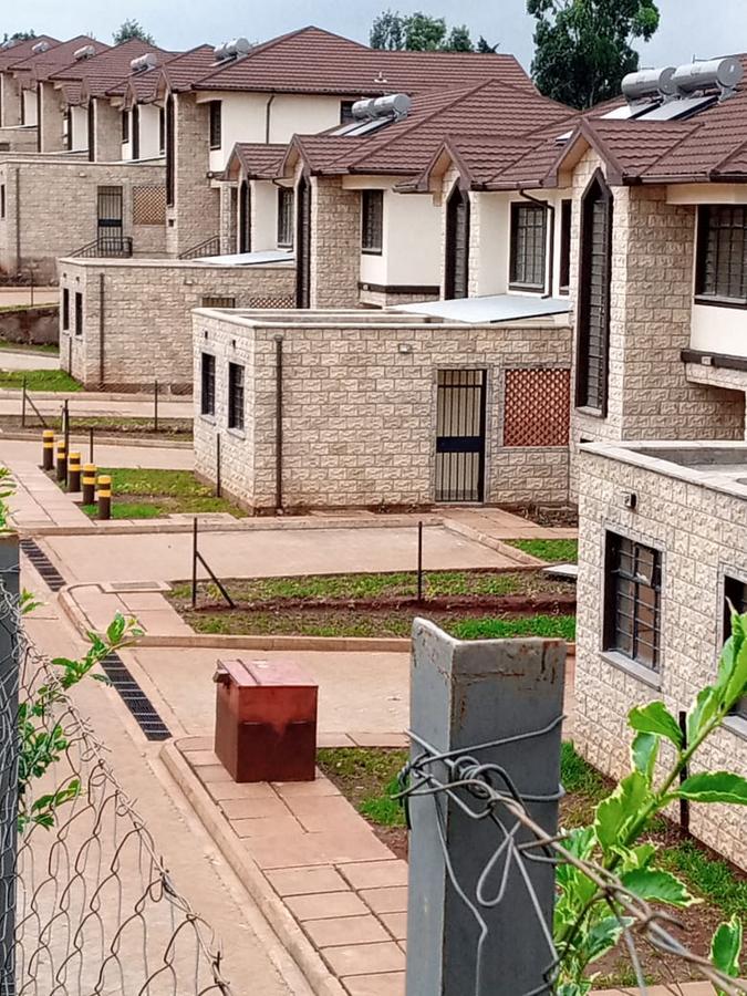 5 Bed Townhouse with En Suite in Kiambu Road - 5