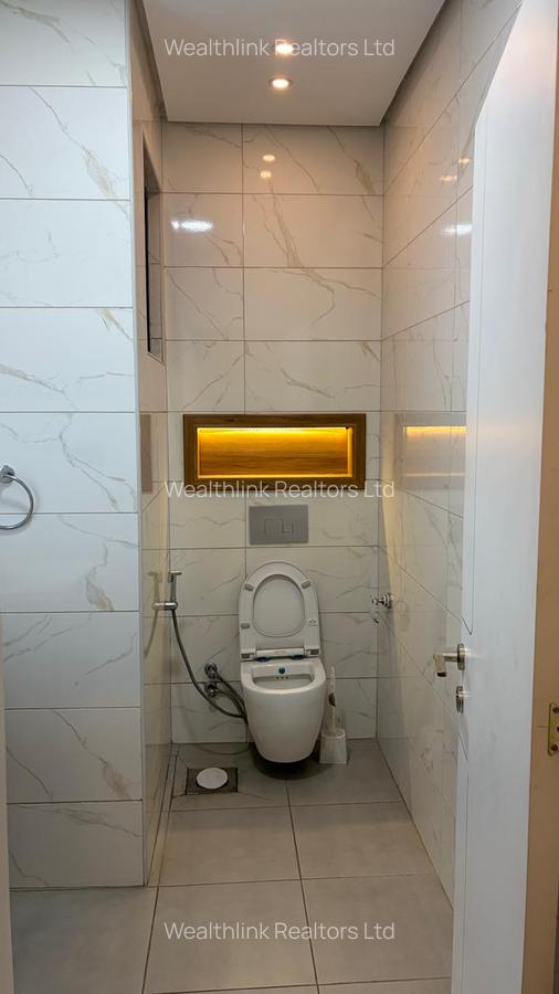2 Bed Apartment with En Suite at Argwings Kodhek - 6