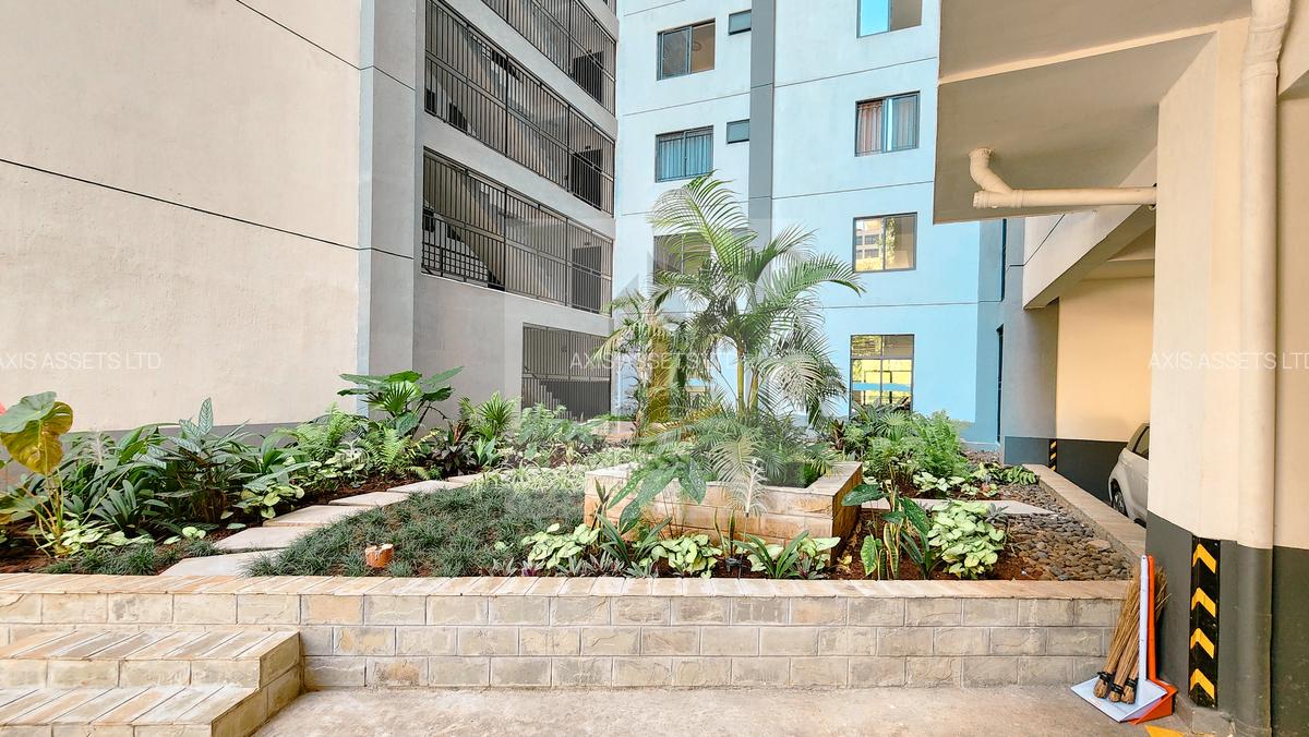 2 Bed Apartment with En Suite at Riverside Drive - 19