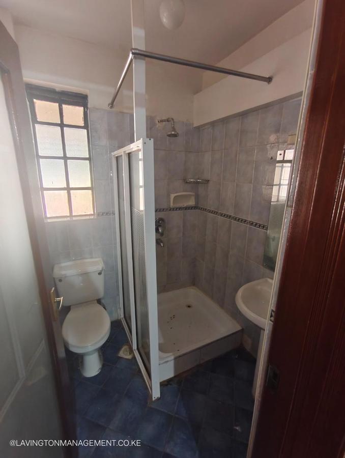 4 Bed Apartment with En Suite at Lavington - 14