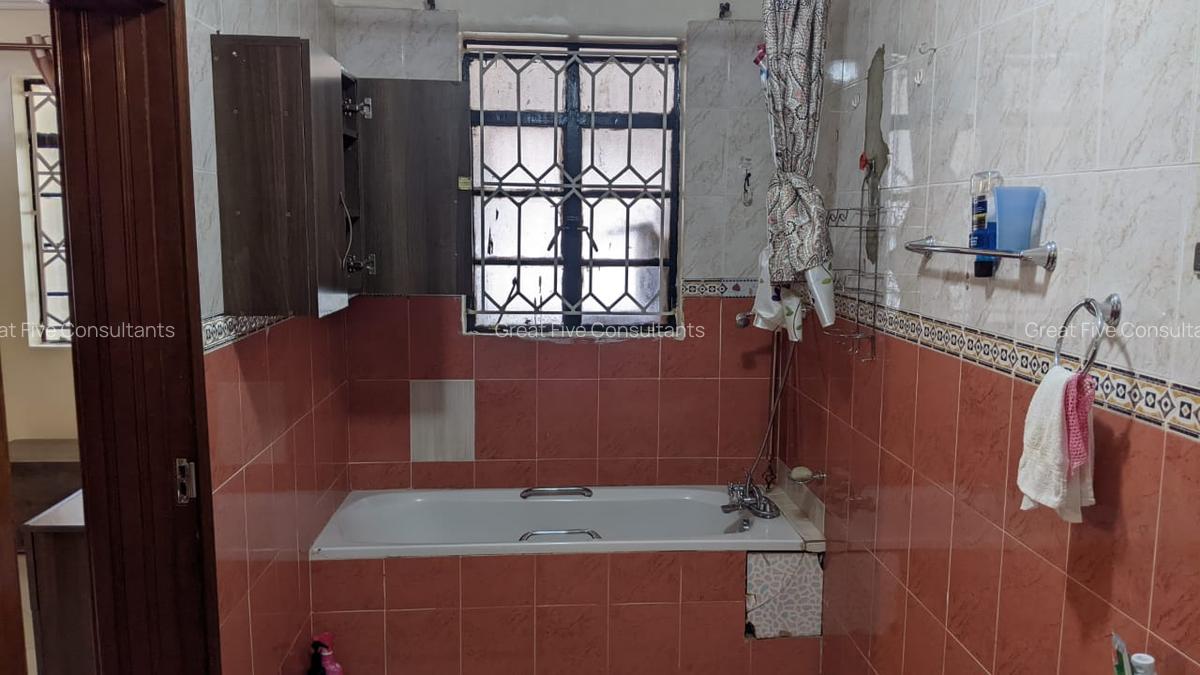 4 Bed House with En Suite in Kitisuru - 9