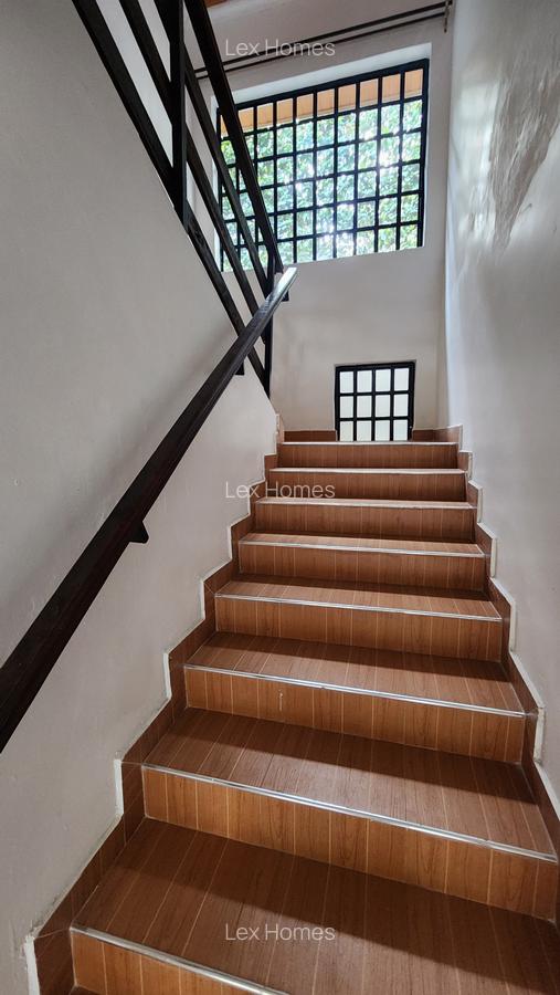 3 Bed House with En Suite at Rimpa - 9