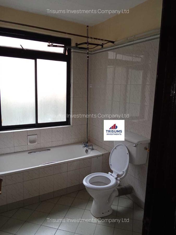 2 Bed Apartment with En Suite at Prp7+494 - 17