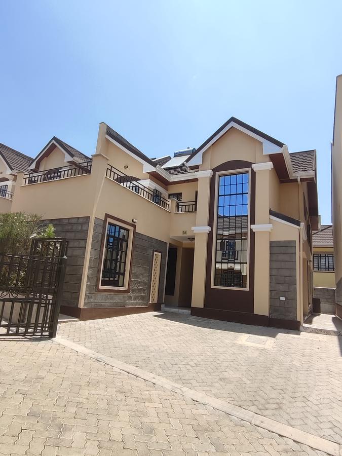 4 Bed Townhouse with En Suite in Ngong - 20