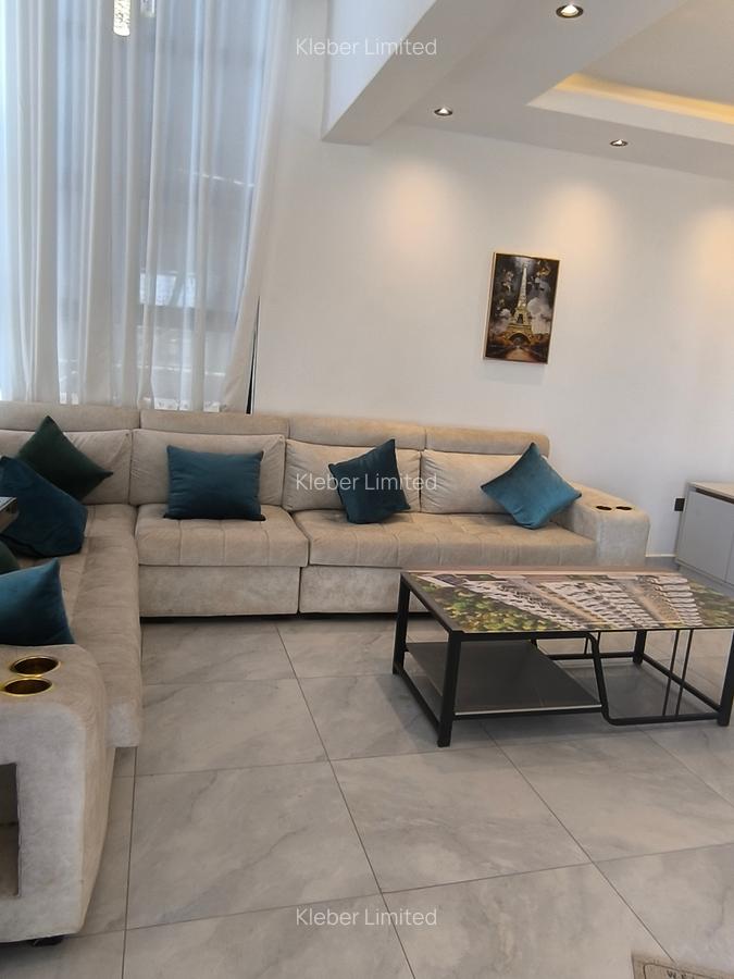 4 Bed Villa with En Suite at Eastern Bypass - 2