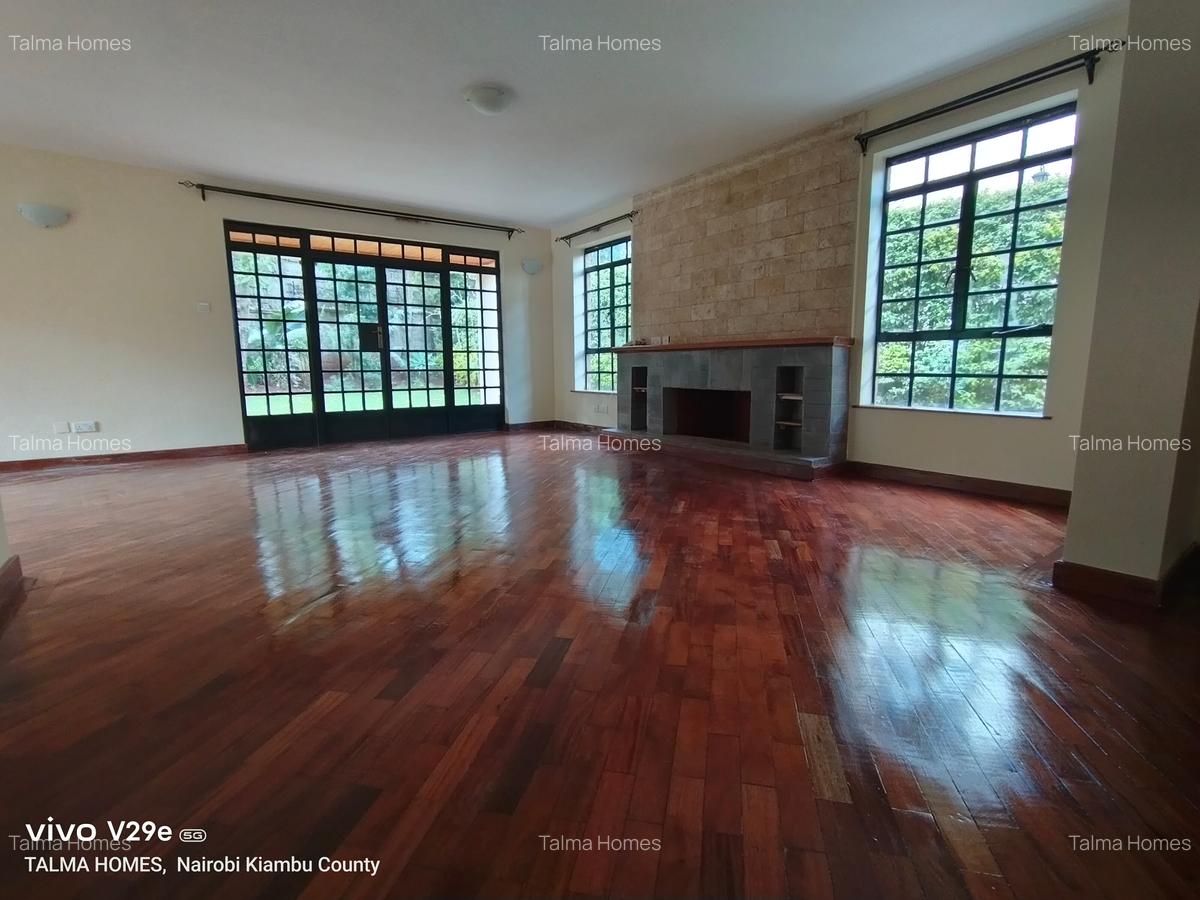 4 Bed Townhouse with En Suite at Off Kiambu Road - 6