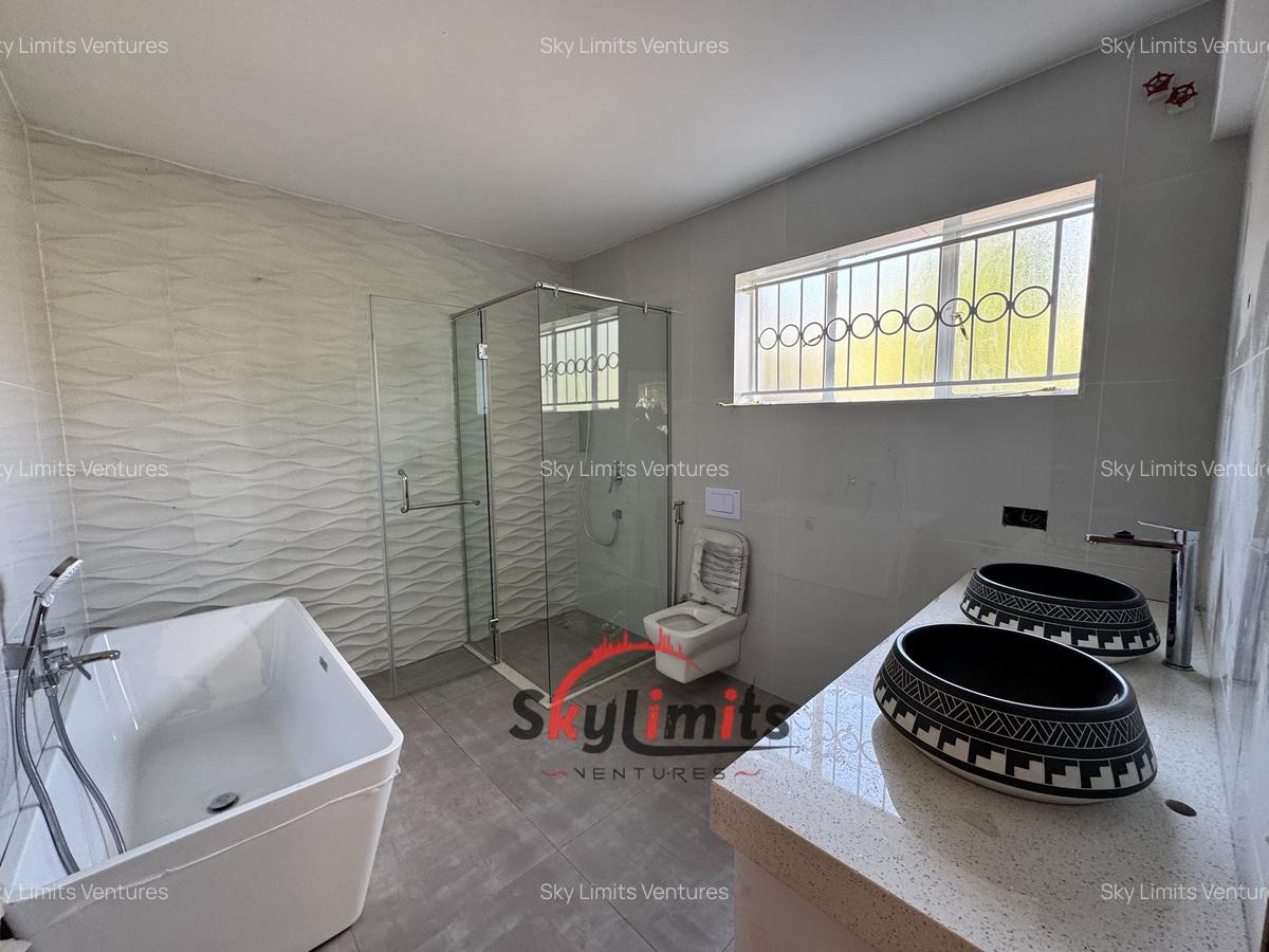 4 Bed House with En Suite at Runda - 8