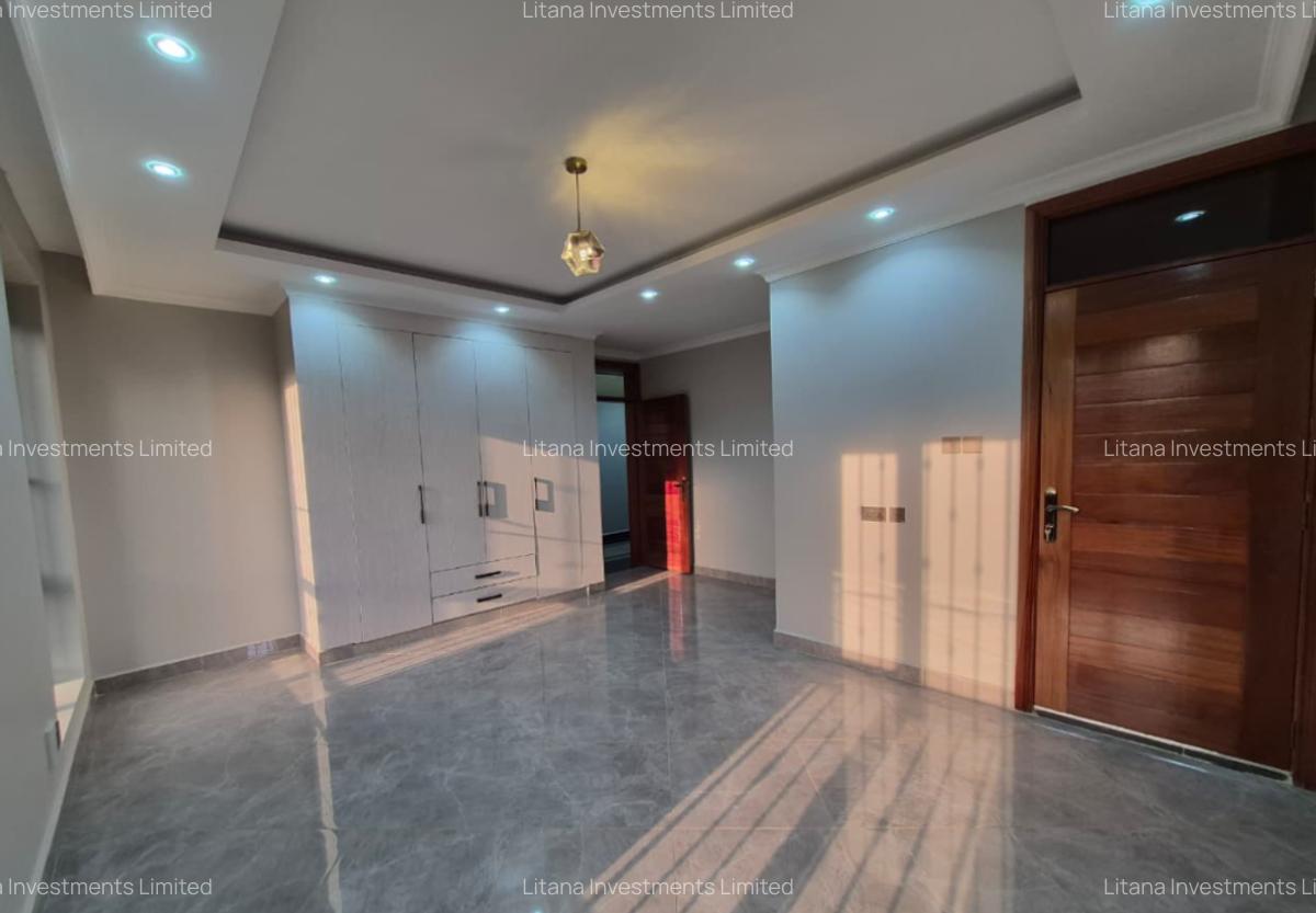 5 Bed House with En Suite at Runda Paradise - 9