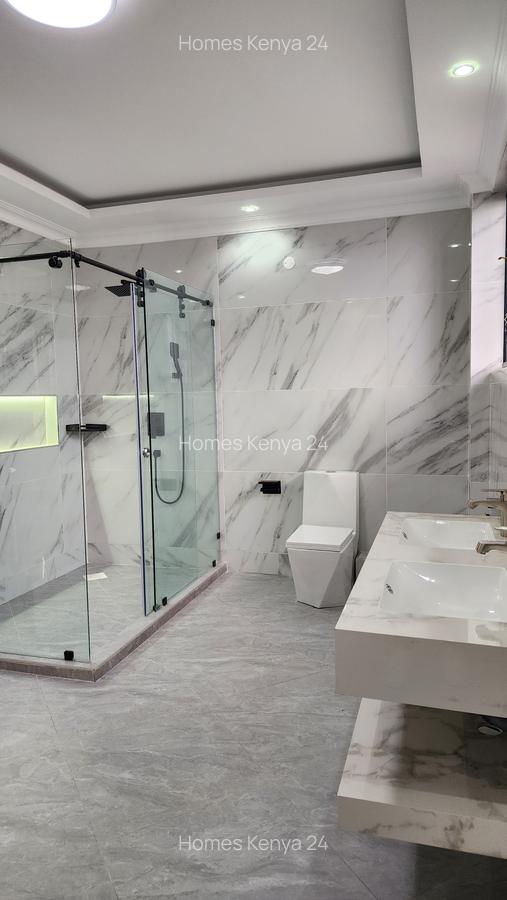 5 Bed House in Runda - 13