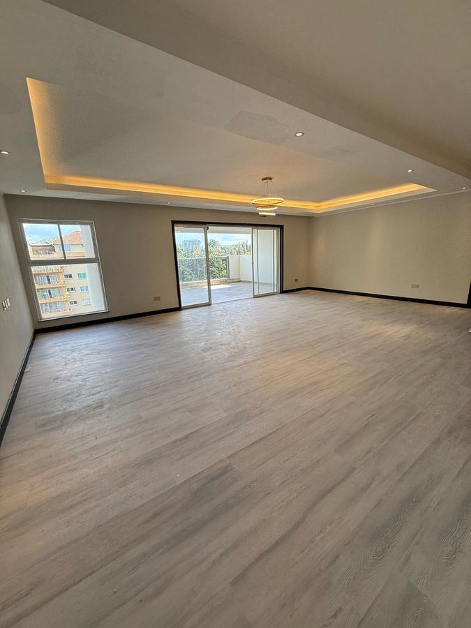 2 Bed Apartment with En Suite in Riverside - 8