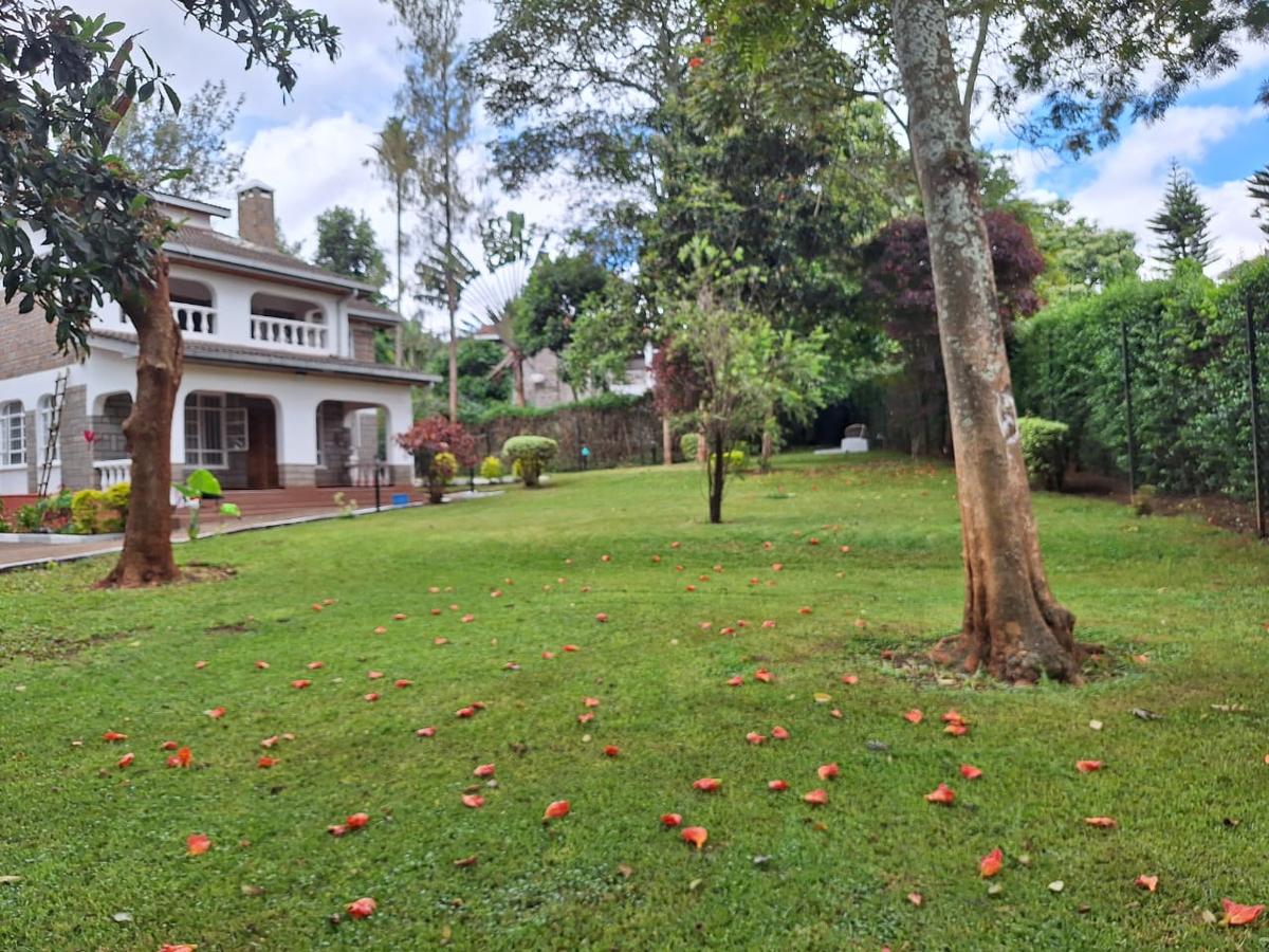 5 Bed House with En Suite in Runda - 6