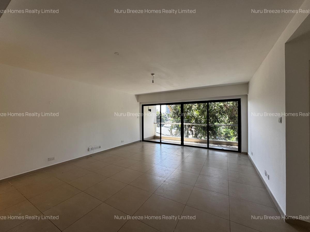 2 Bed Apartment with En Suite in Lavington - 11