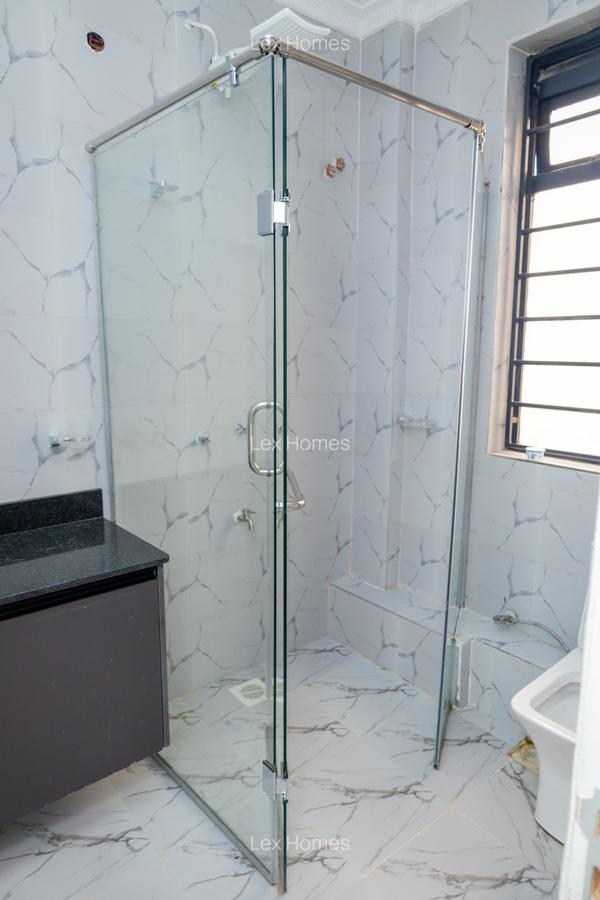 3 Bed House with En Suite at Rimpa - 12