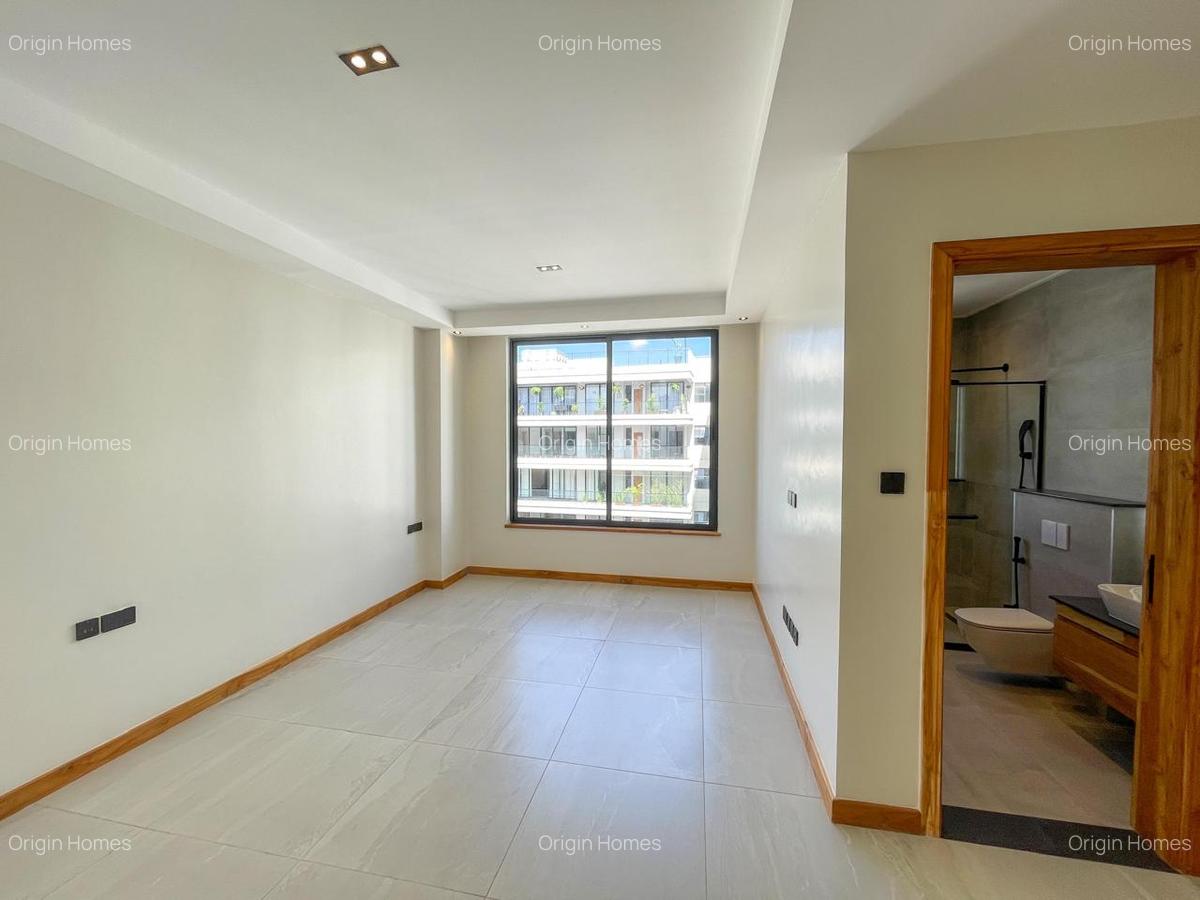 4 Bed Apartment with En Suite at Peponi Road - 6