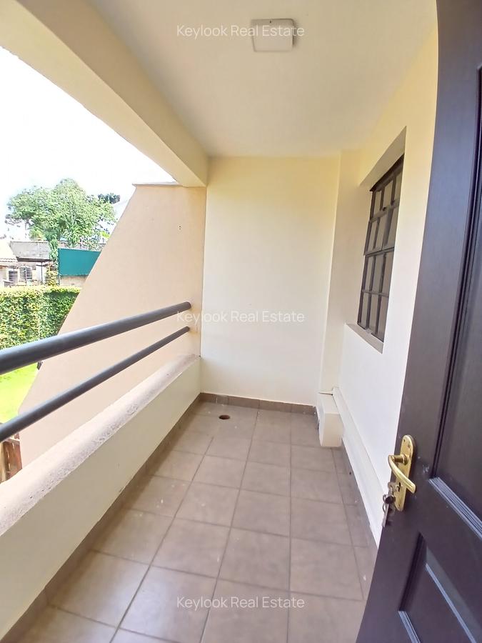 5 Bed Townhouse with En Suite at Lavington - 14