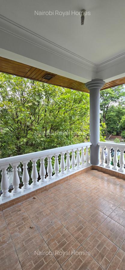 4 Bed Townhouse with En Suite at Lavington Green - 3