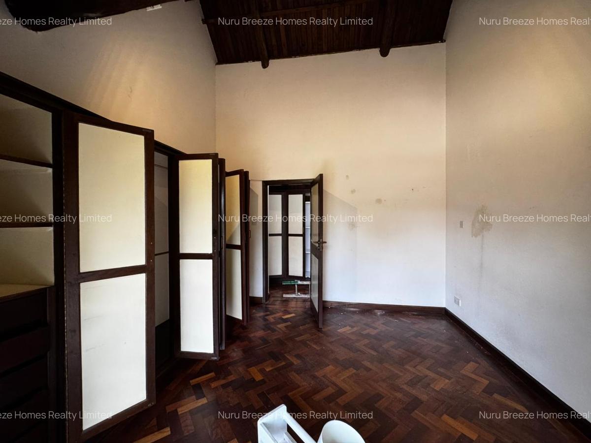 3 Bed House with Staff Quarters in Nyari - 11