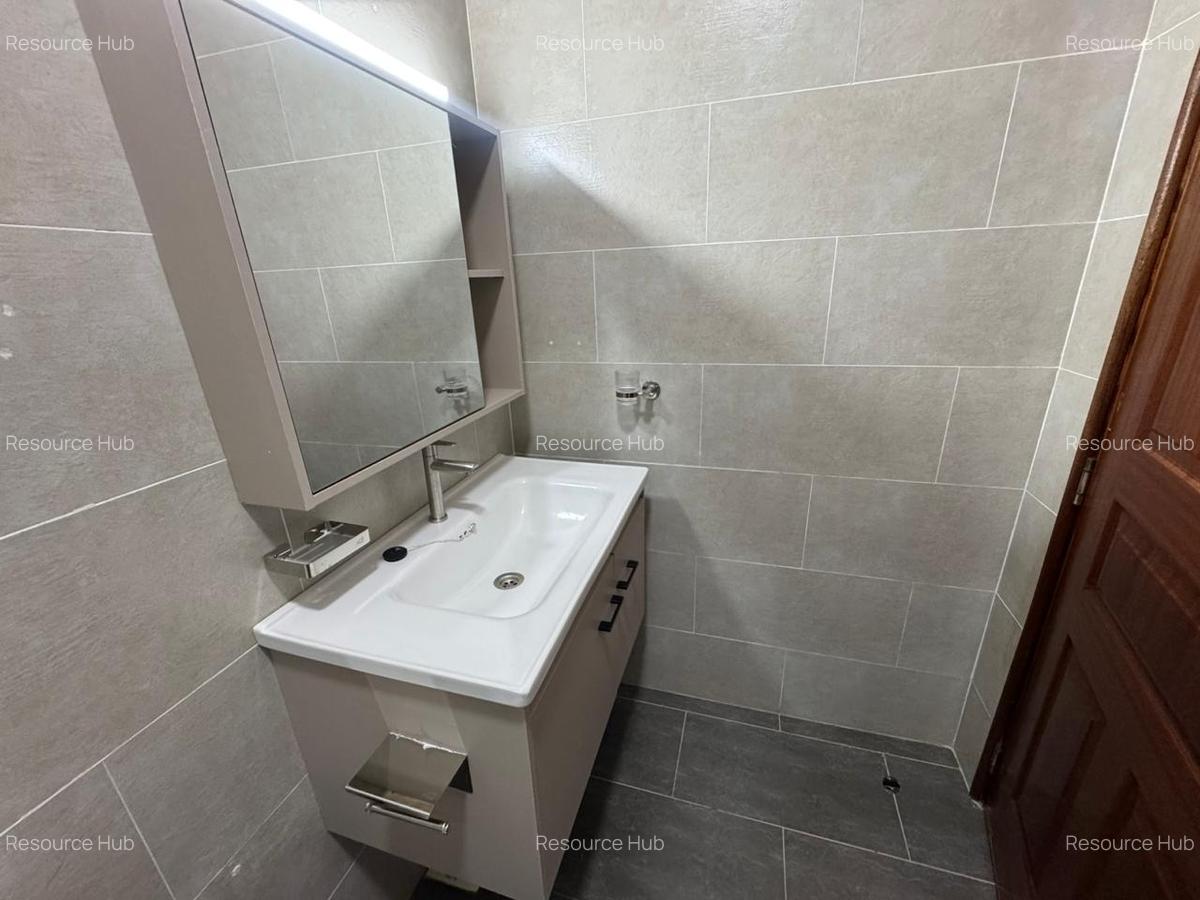3 Bed House with En Suite at Next To The Hub - 19