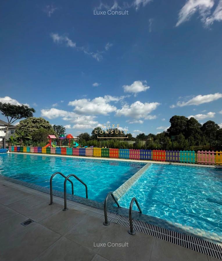 4 Bed Townhouse with En Suite in Rosslyn - 10