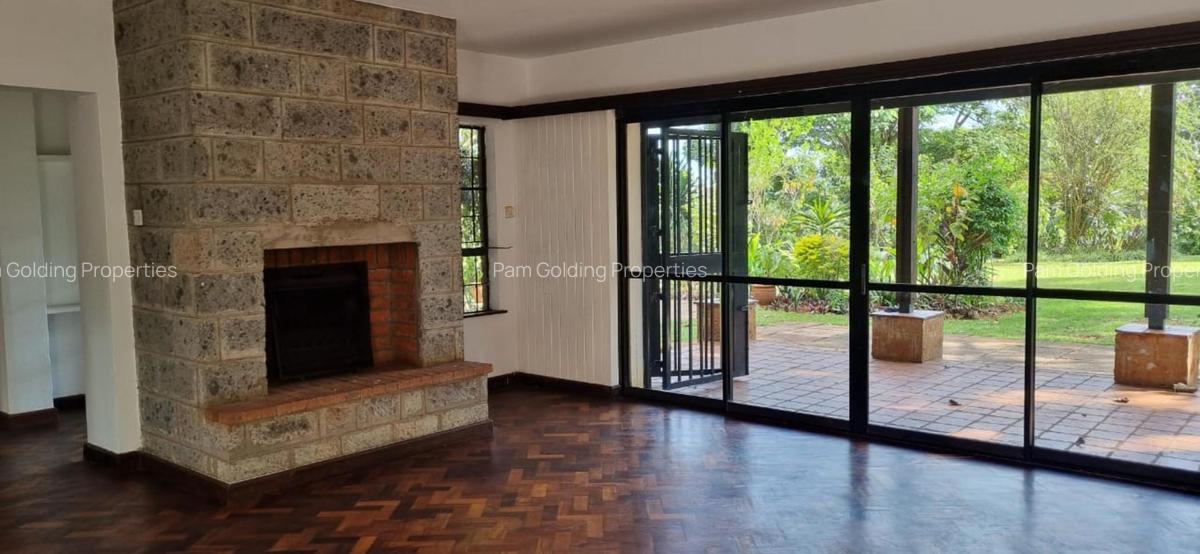 3 Bed House with Garden in Nyari - 3