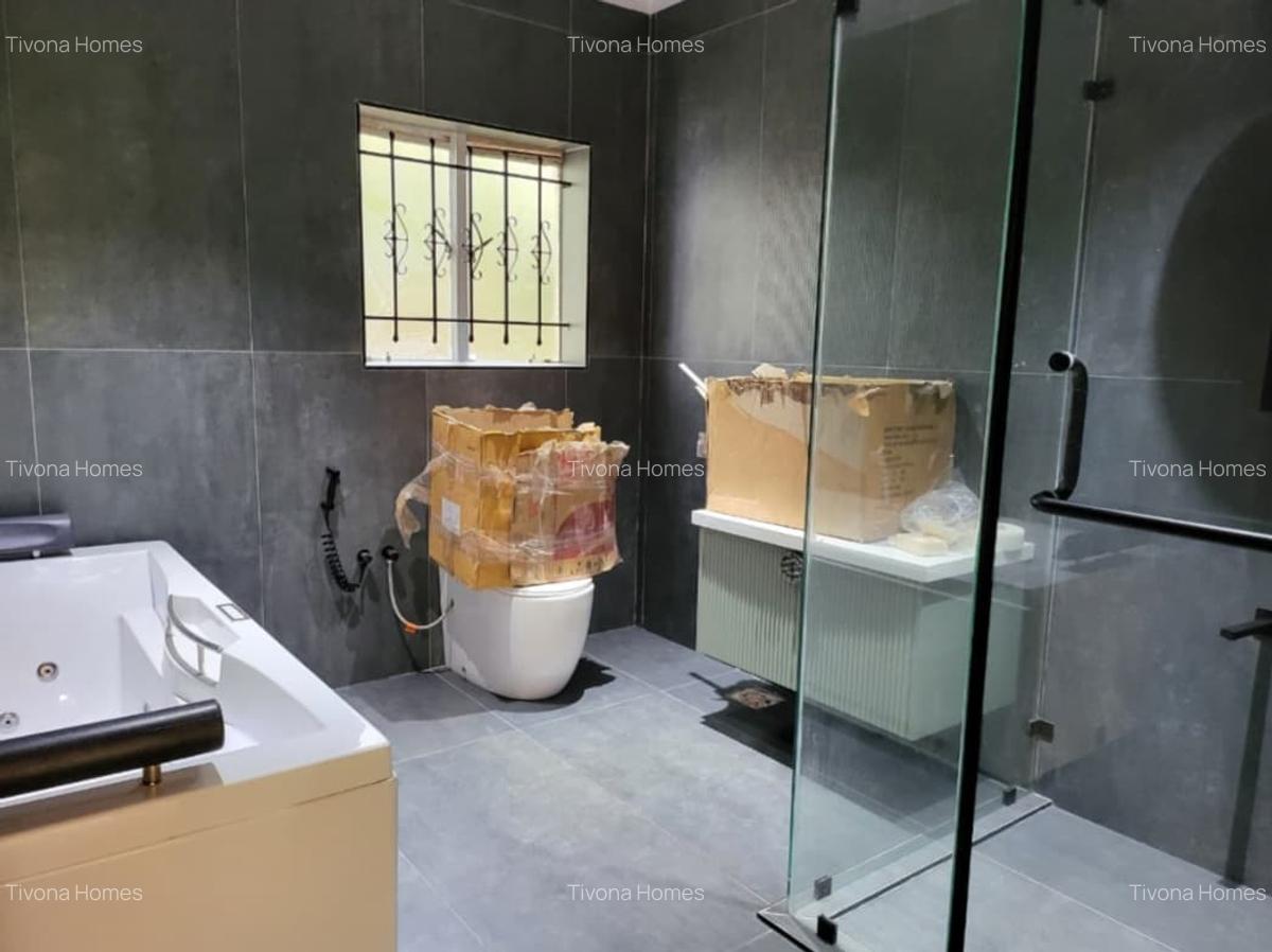 4 Bed House with En Suite in Muthaiga - 9