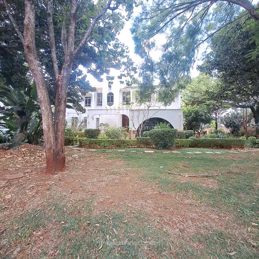 5 Bed House with Staff Quarters in Nyari - 15
