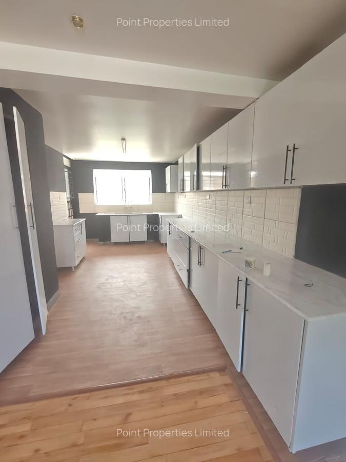 3 Bed House with En Suite in Karen - 6