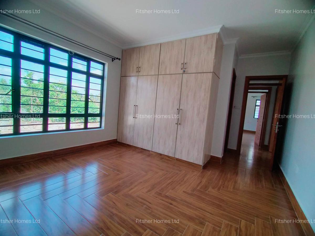 4 Bed House with En Suite in Kiambu Road - 12