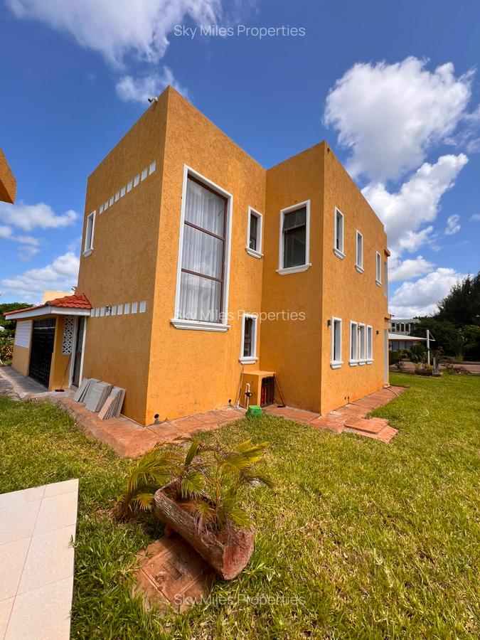 3 Bed House with En Suite at Vipingo - 3