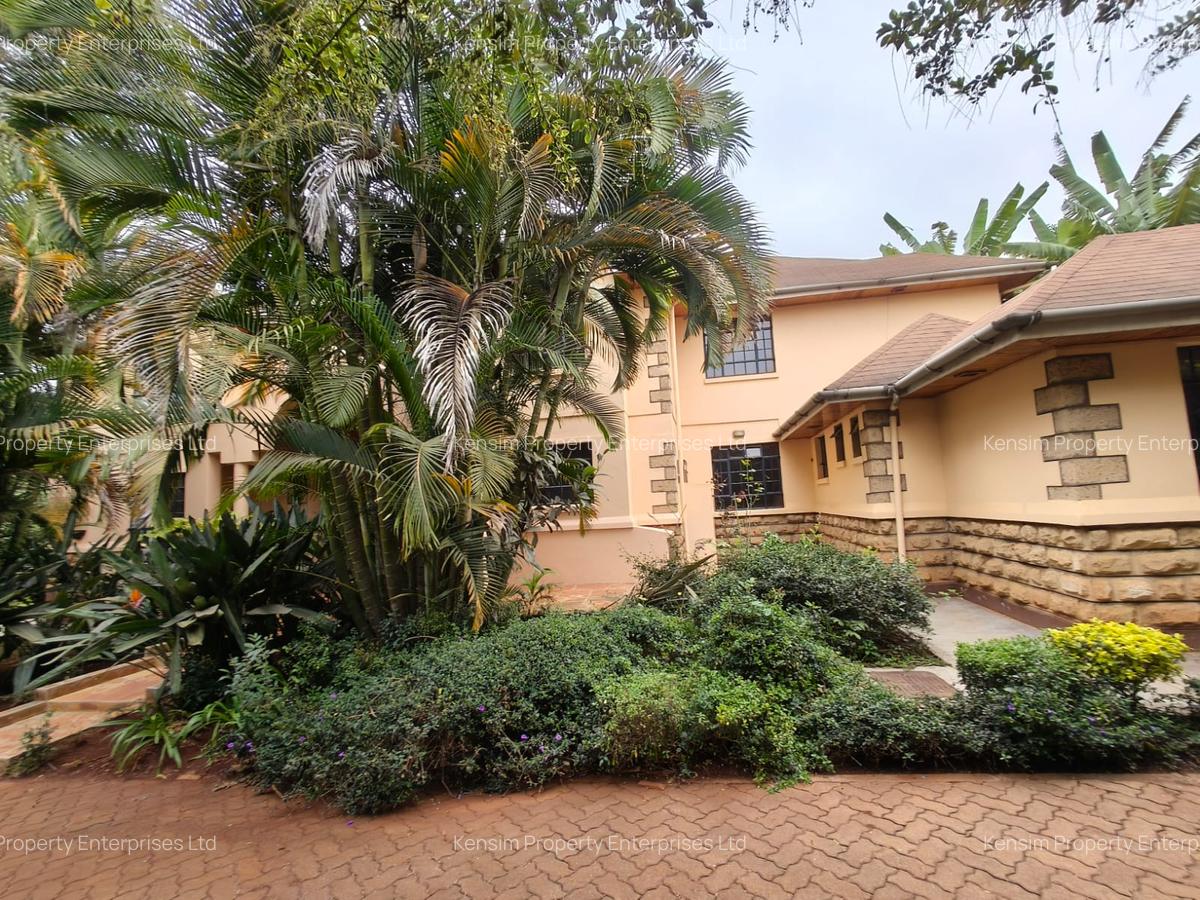 4 Bed Townhouse with En Suite in Runda - 1