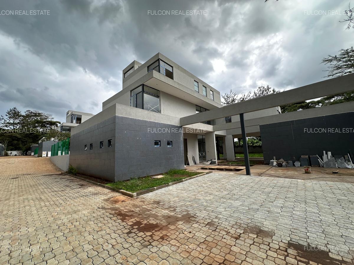 5 Bed Villa with En Suite in Karen - 11