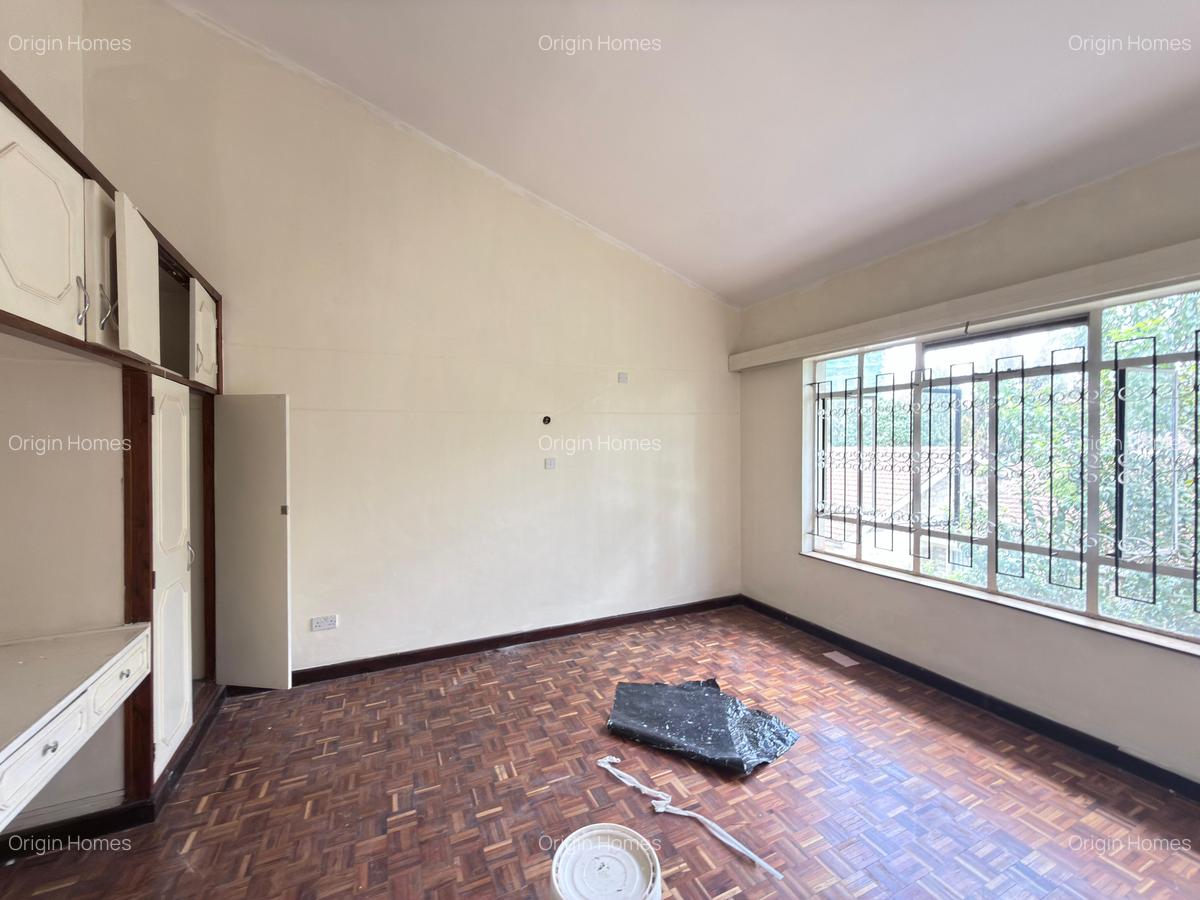 5 Bed Townhouse with En Suite at Kilimani - 7