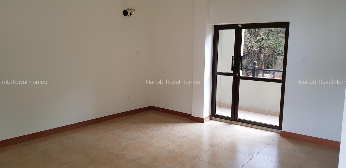 5 Bed Townhouse with En Suite at Convent Drive 66 - 19