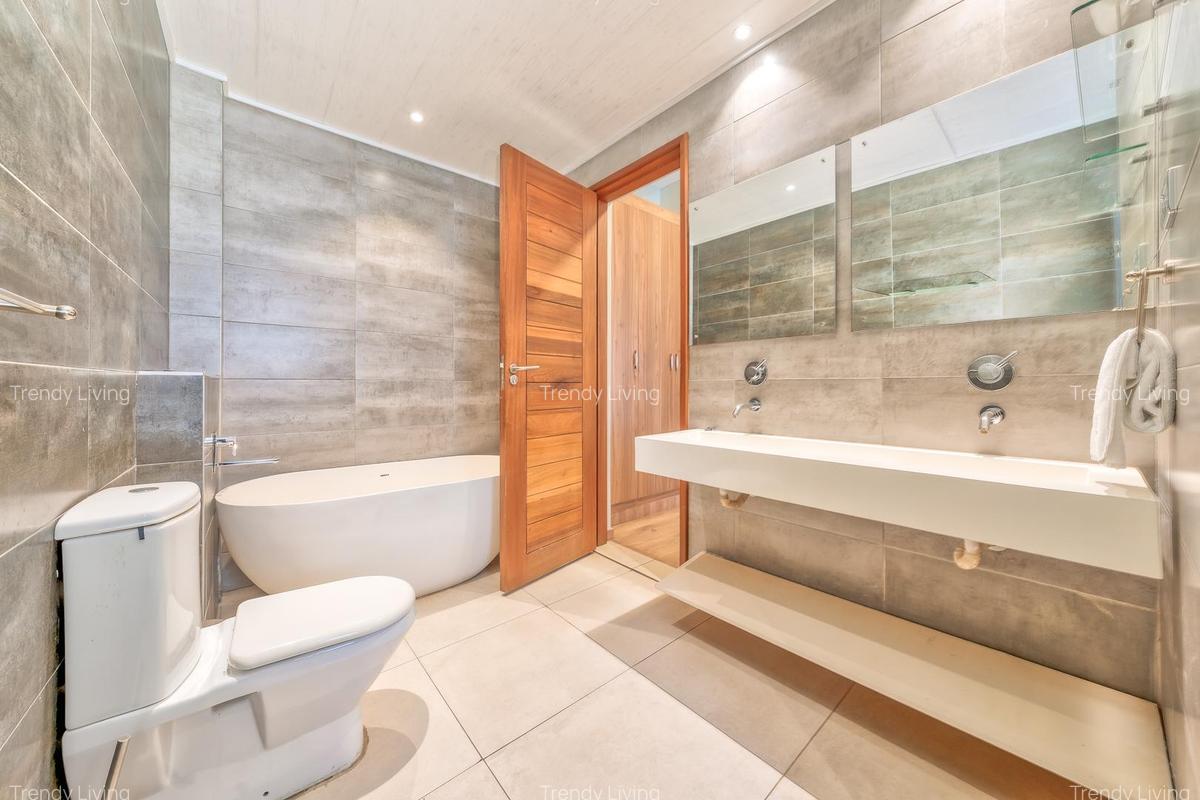 Serviced 3 Bed Apartment with En Suite in Kileleshwa - 10