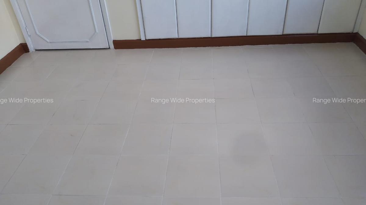 2 Bed Apartment with Borehole in Kileleshwa - 9